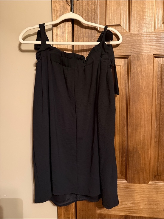 entro Dresses & Skirts - entro Black Tie-Shoulder Sundress with A-Line Skirt